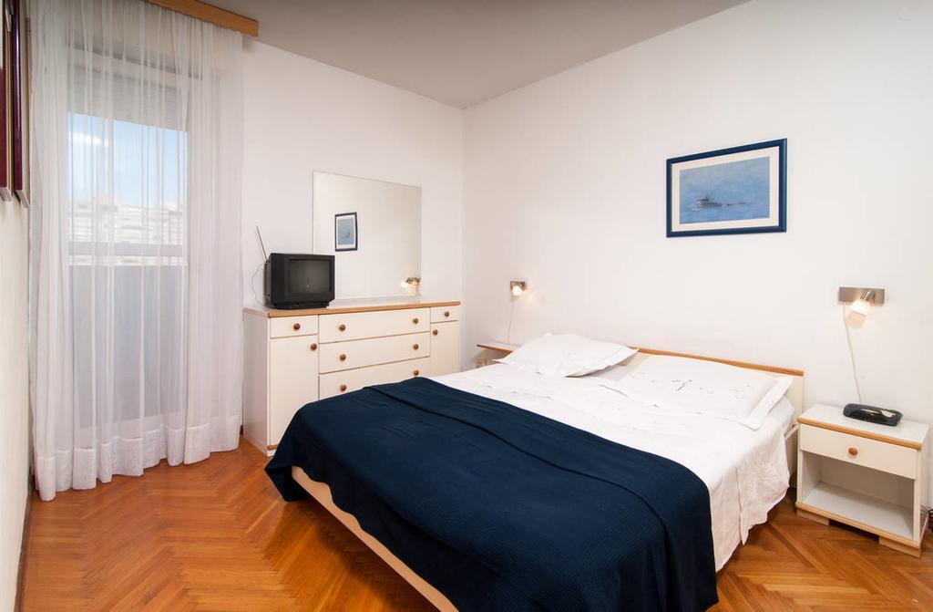 Apartment Definis スプリト 部屋 写真