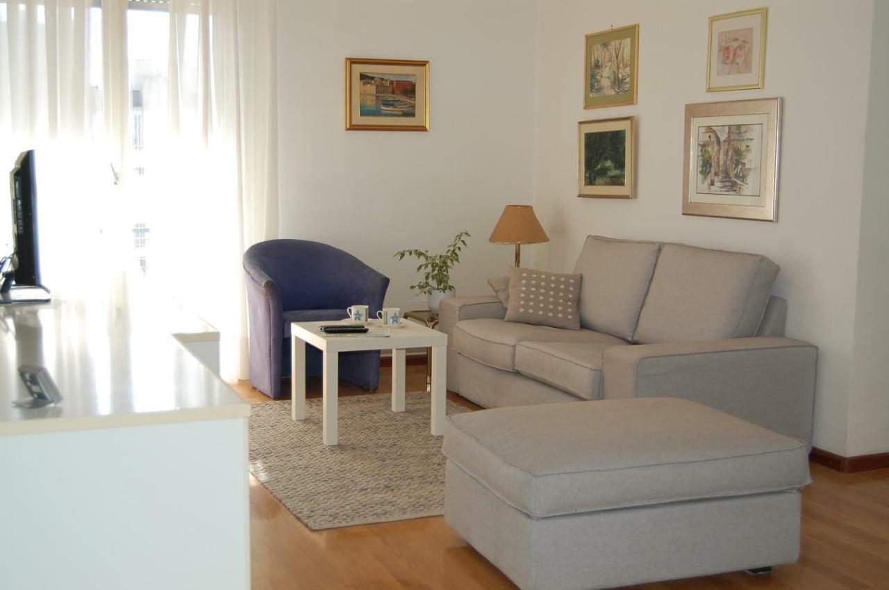 Apartment Definis スプリト エクステリア 写真